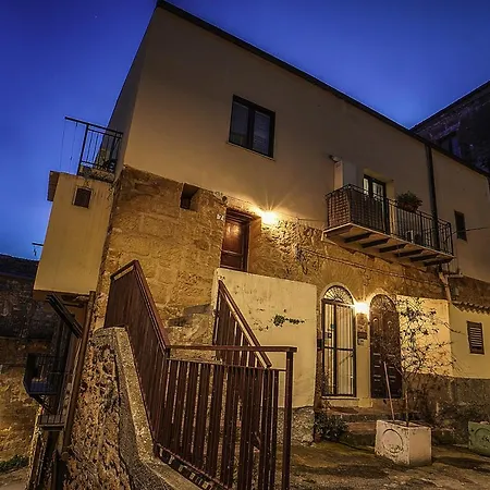 Penzion Casa Lerux Agrigento