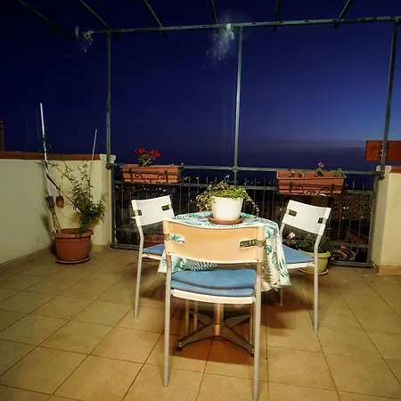 Pensión Casa Lerux 3*