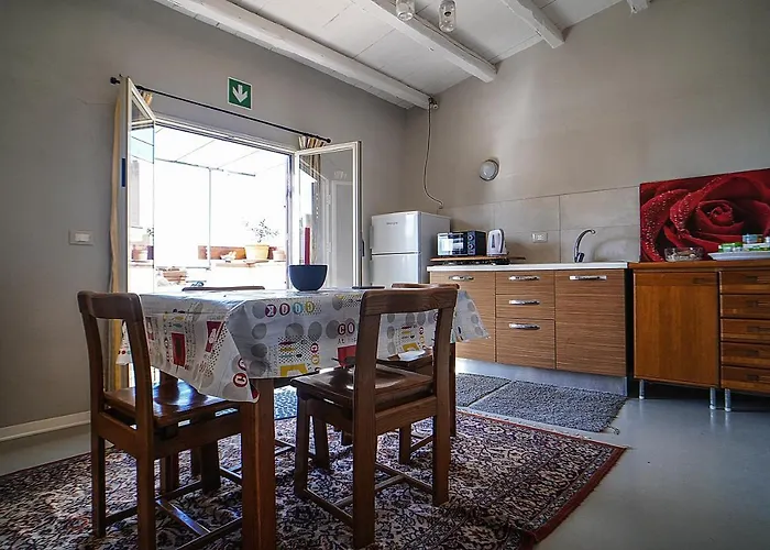 Casa Lerux Konukevi 3*